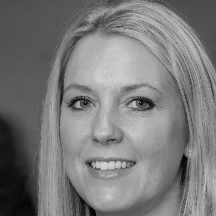 Dr. Penelope Ashworth, Financial Modeling Expert